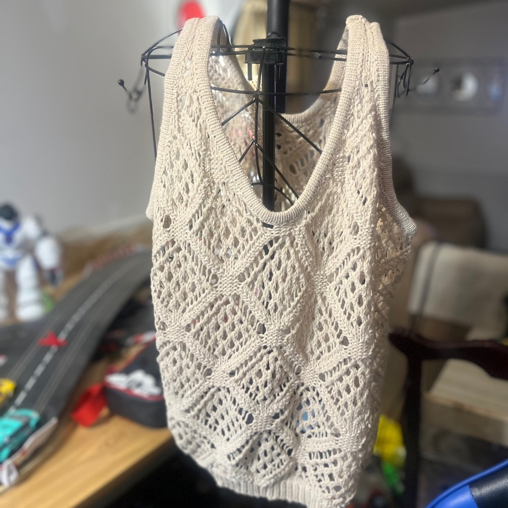 Cream Crochet Knit Tank Top - Picture 3 of 10
